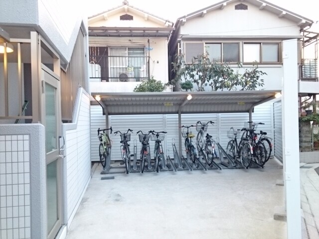 パイン　ガーデン　イケダの物件内観写真