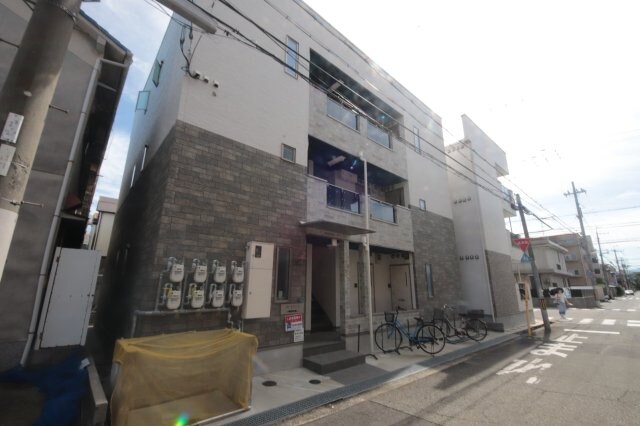 MAPLEの物件外観写真