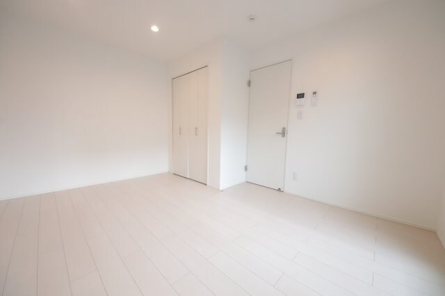 LOTUS TSUKAGUCHI IIの物件内観写真