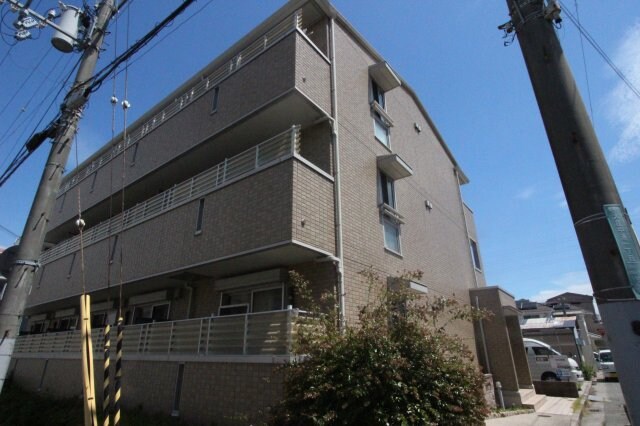 ルミエールの物件外観写真