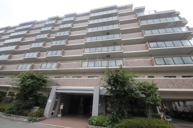 フォレステージュ武庫之荘の物件外観写真