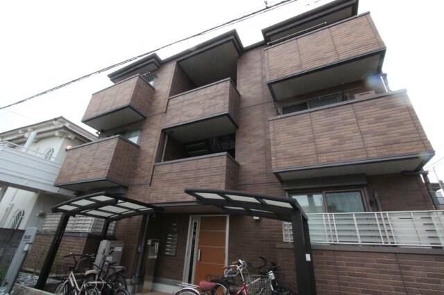 リレント西宮北口の物件外観写真