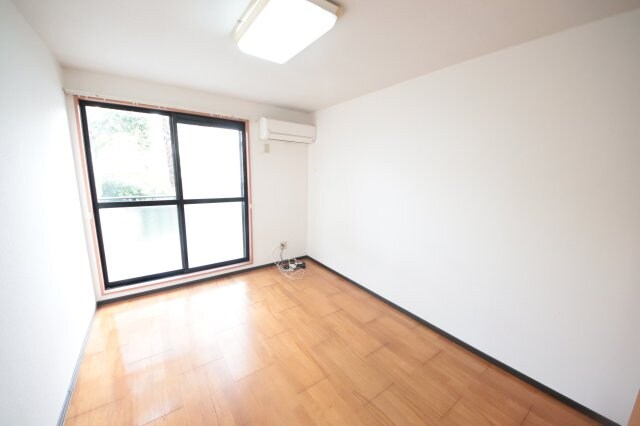 ジュネスうえがはらの物件内観写真