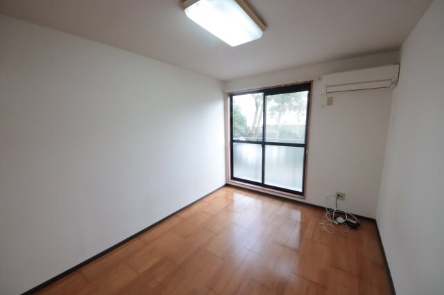 ジュネスうえがはらの物件内観写真