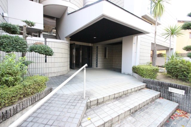 ツインパレス武庫の物件外観写真