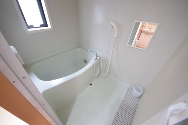 ハイツ・ツゥ・サティの物件内観写真