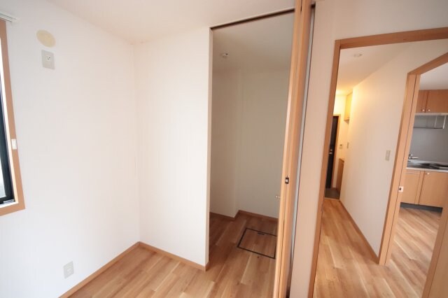 ハイツ・ツゥ・サティの物件内観写真