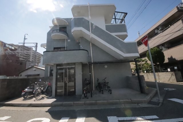 カーサミソノの物件外観写真