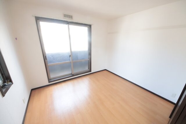 リヴェールの物件内観写真