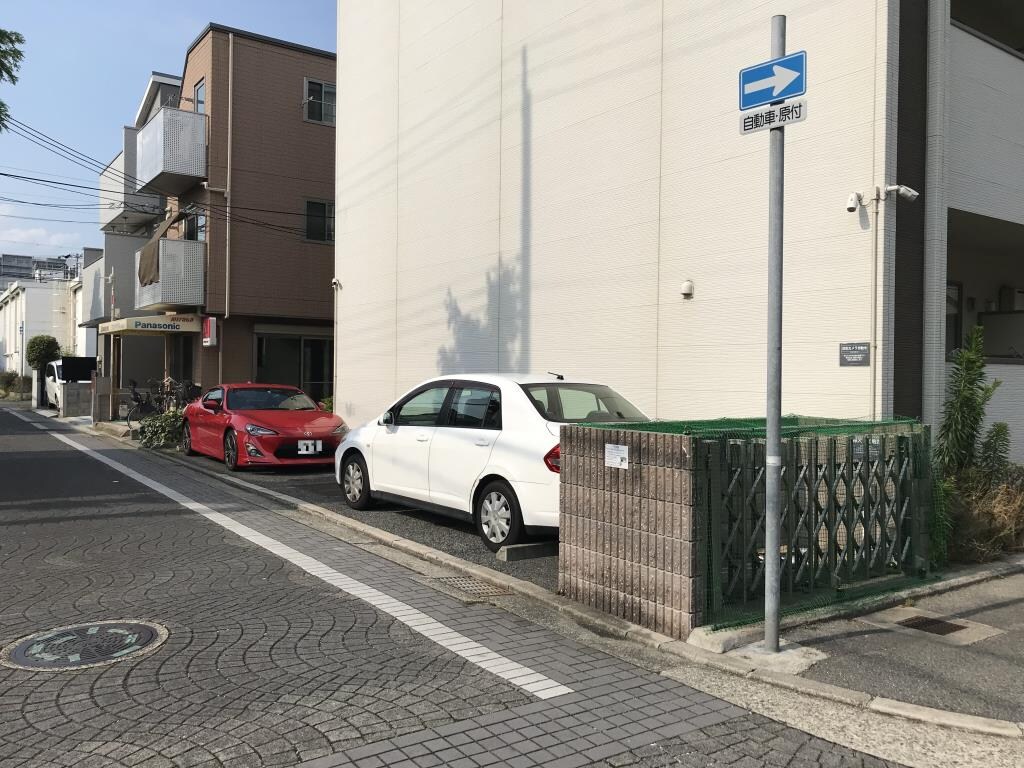 グラント塚口の物件外観写真