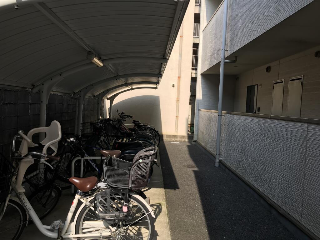 グラント塚口の物件内観写真