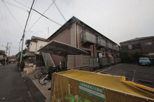 アシーナの物件外観写真