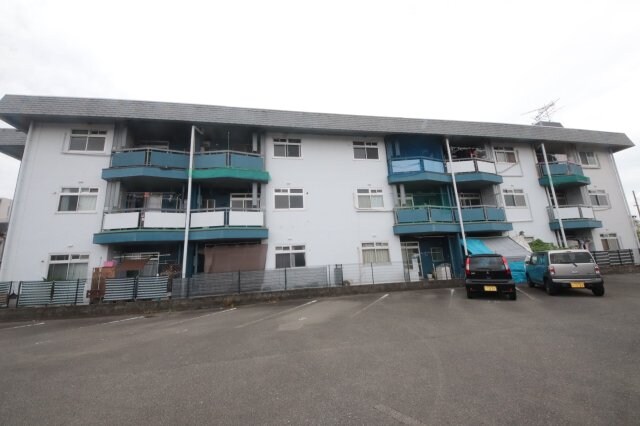 プラザハイツの物件外観写真