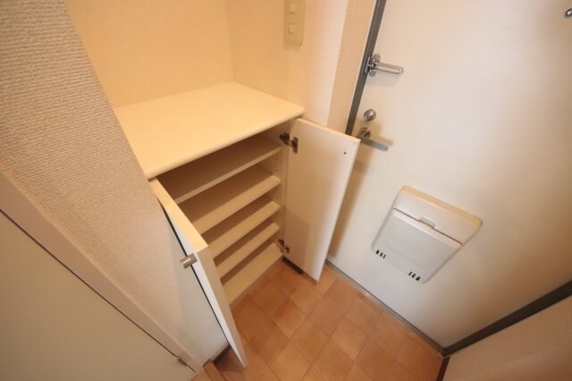 ユニテソリステ津門川の物件内観写真