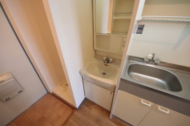 ユニテソリステ津門川の物件内観写真