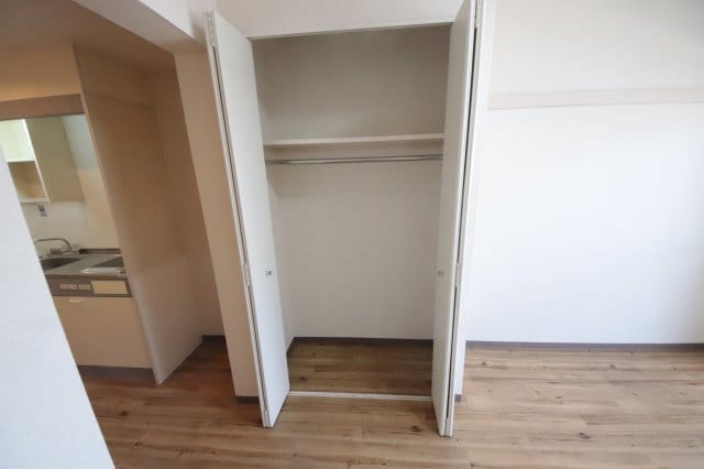 ユニテソリステ津門川の物件内観写真