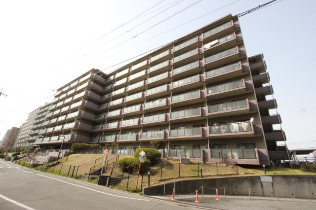 フレシア西宮の物件外観写真