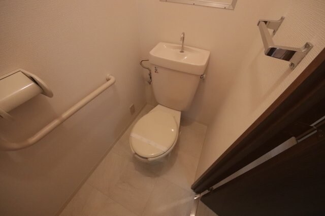 フレシア西宮の物件内観写真