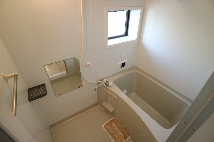 ライフランドスケープB棟の物件内観写真