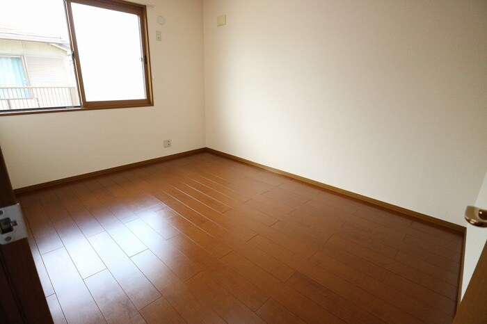 ライフランドスケープB棟の物件内観写真