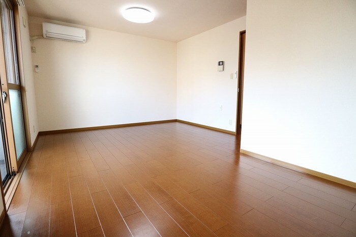 ライフランドスケープB棟の物件内観写真