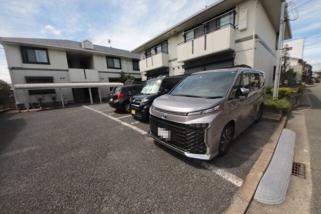 アパートメントｆｆ　A棟の物件外観写真