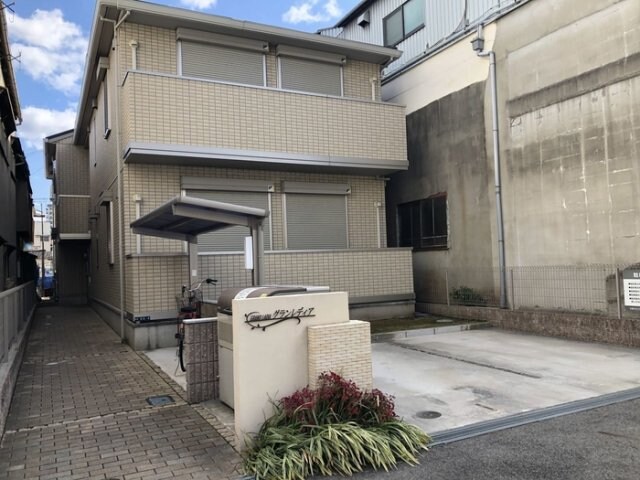 グランレディアの物件外観写真