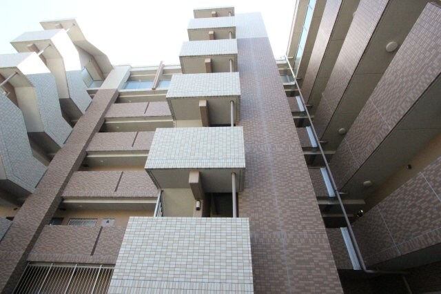 アウローラ武庫之荘の物件外観写真