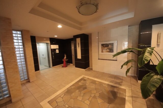 アウローラ武庫之荘の物件外観写真