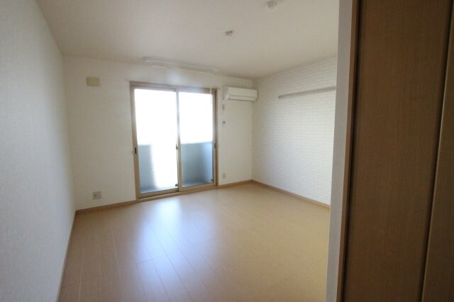 グレイス尼崎A棟の物件内観写真