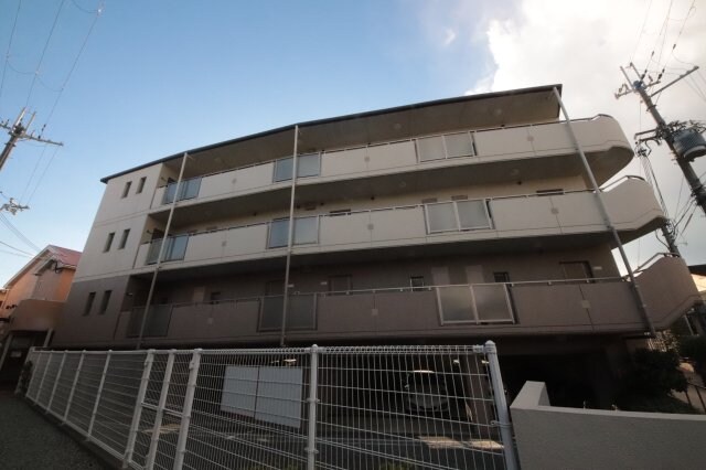 アンアークの物件外観写真