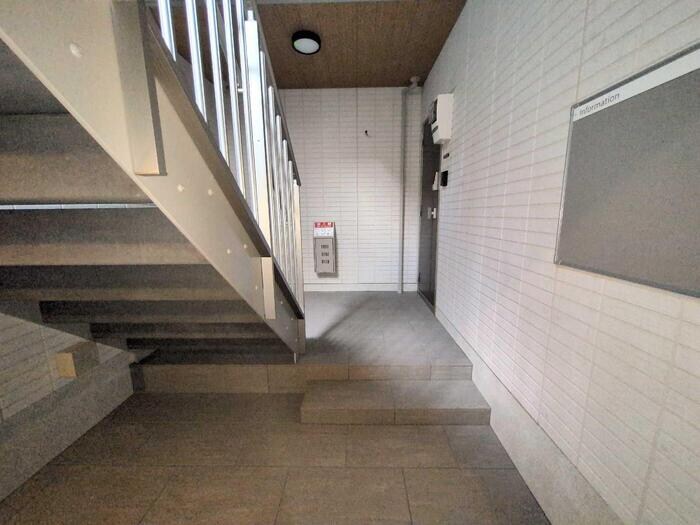 Crystal Court西宮北口の物件外観写真