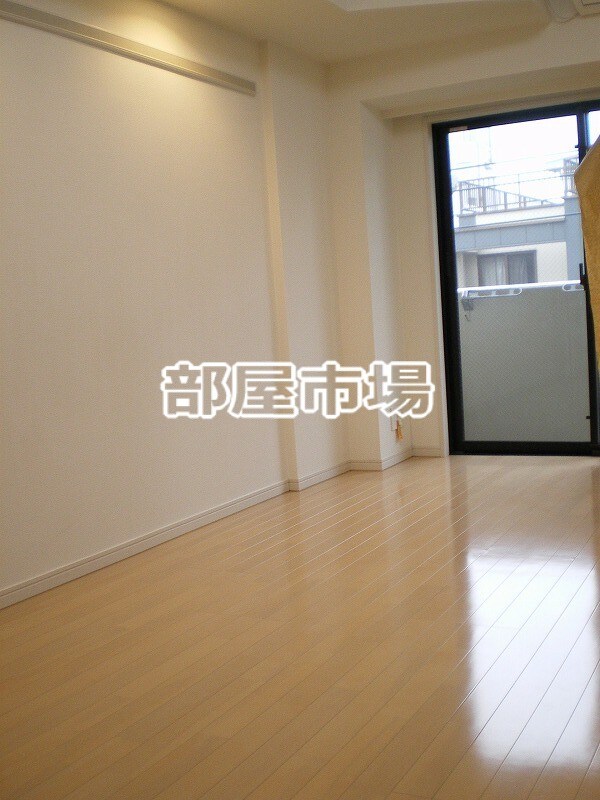 グランティアラ浅草の物件内観写真