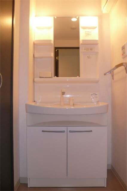 グランディール タチバネの物件内観写真