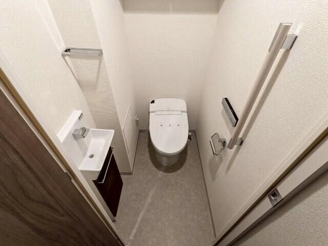 Totsu Residence Kaminarimonの物件内観写真