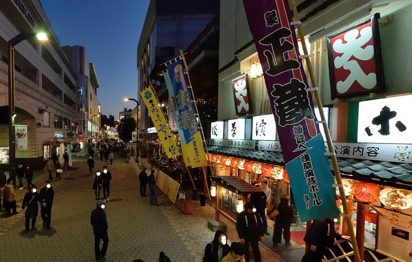 Totsu Residence Kaminarimonの物件内観写真