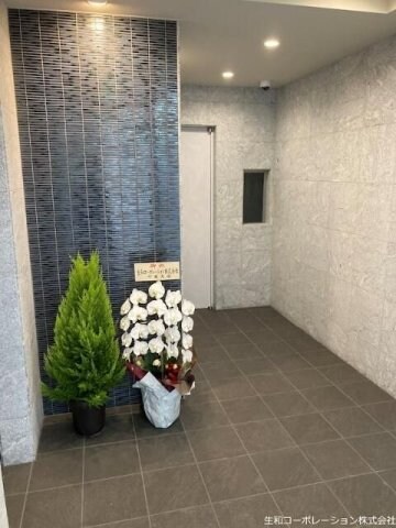 MEIN SCHLOSS 三河島の物件外観写真