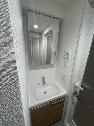 ARCOBALENO MINAMISENJUの物件内観写真