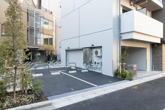 プラウドフラット西日暮里の物件外観写真