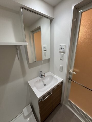 ARCOBALENO MINAMISENJUの物件内観写真