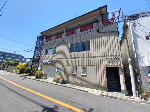 クレスト８８の物件外観写真