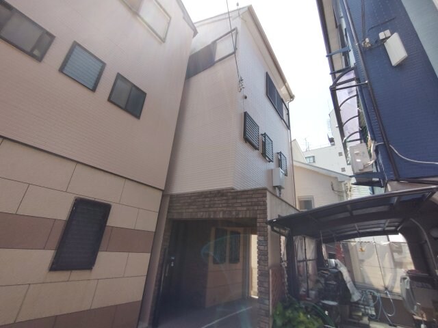 寝屋川市高宮新町の物件外観写真