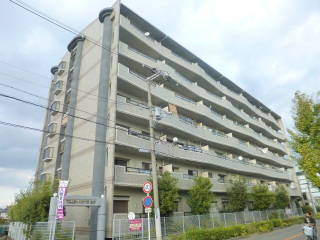 ヴィルヌーブエストの物件外観写真