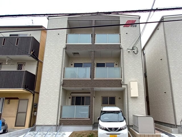 クヴェルガーデン香里Ⅱの物件外観写真