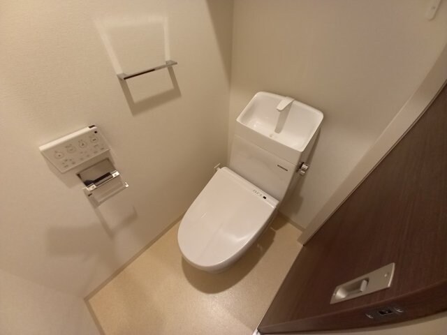 クヴェルガーデン香里Ⅱの物件内観写真