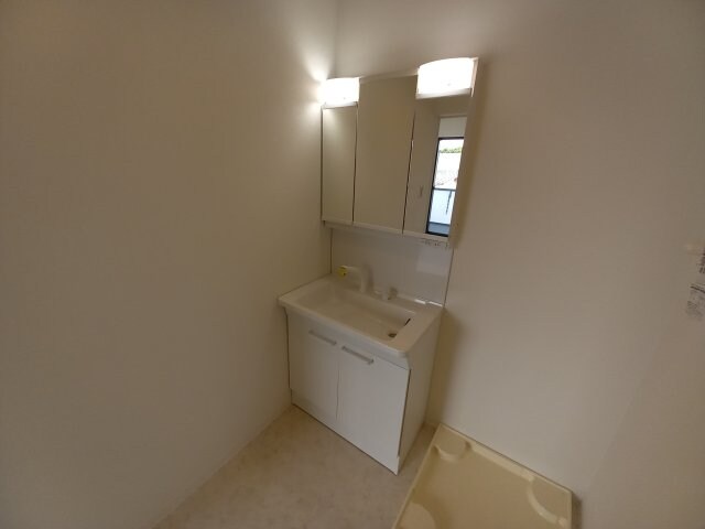 ウィンドベル出口の物件内観写真