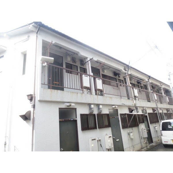 エアロプレーン春日の物件外観写真