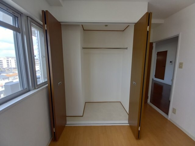 ヒルズシティ寝屋川の物件内観写真