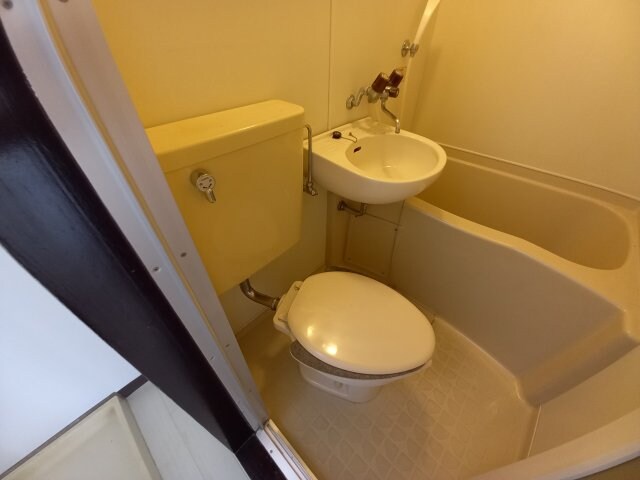 香里ロイヤルプラザの物件内観写真