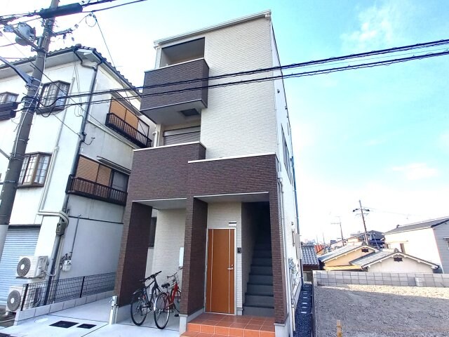 レーヴハイツの物件外観写真